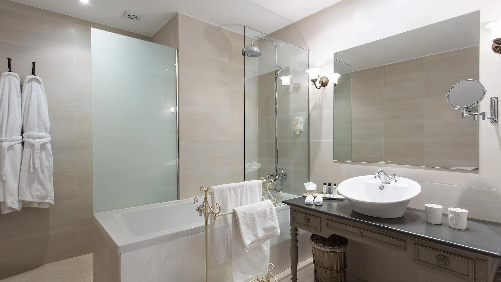 Hotel Blaumar Llafranc 4*,